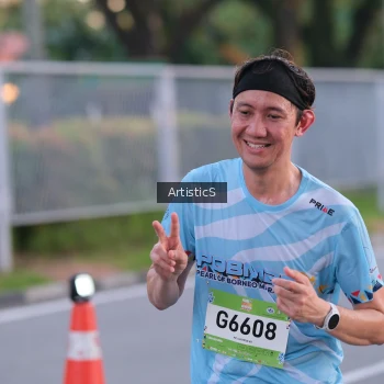 Runner Photo 1484634