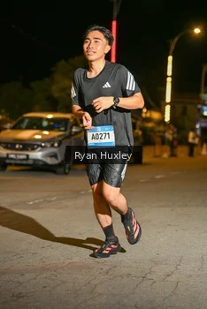 Runner Photo 1484640