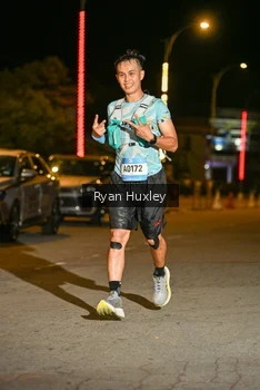 Runner Photo 1484663