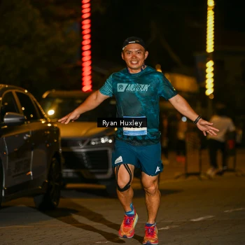 Runner Photo 1484675