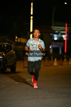 Runner Photo 1484733