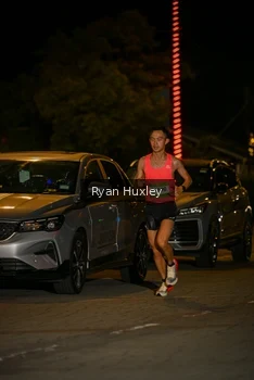 Runner Photo 1484747