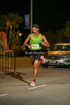 Runner Photo 1484836
