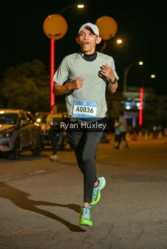 Runner Photo 1484937