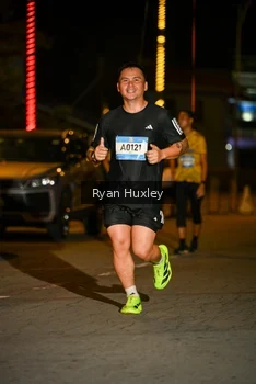 Runner Photo 1484942