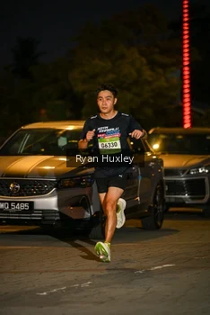 Runner Photo 1485298