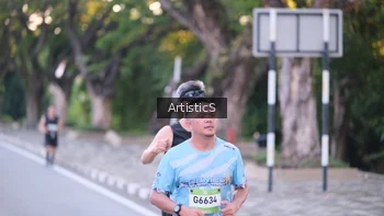 Runner Photo 1485415