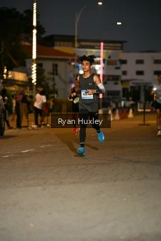 Runner Photo 1485427