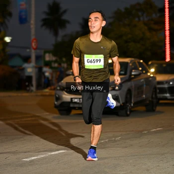 Runner Photo 1485455