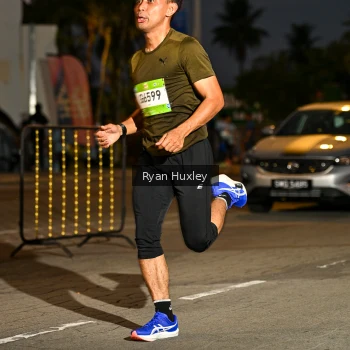 Runner Photo 1485471