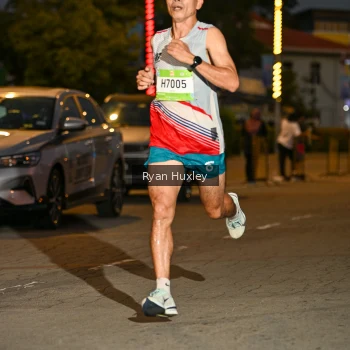 Runner Photo 1485495