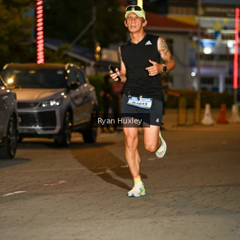 Runner Photo 1485512