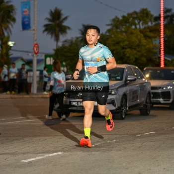 Runner Photo 1485657
