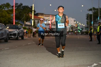 Runner Photo 1485763