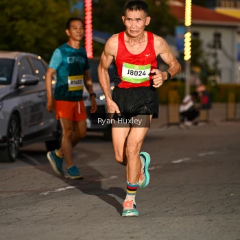 Runner Photo 1485810