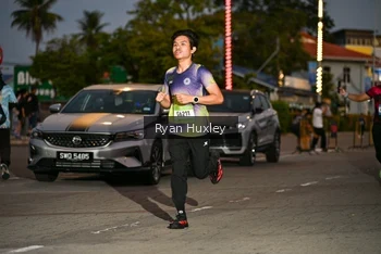 Runner Photo 1485845