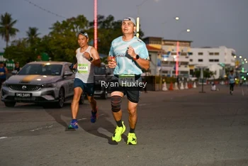Runner Photo 1485889