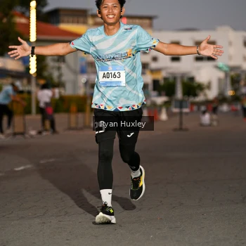 Runner Photo 1485893