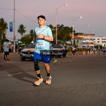 Runner Photo 1485943