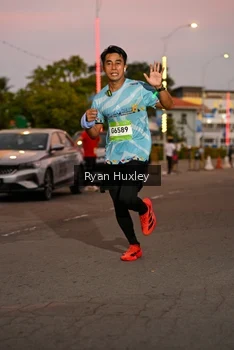 Runner Photo 1486076