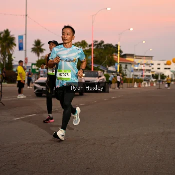 Runner Photo 1486129