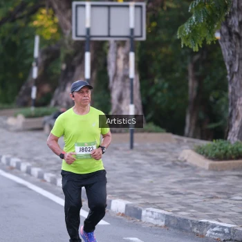 Runner Photo 1486217