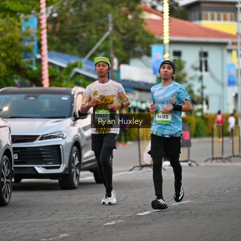 Runner Photo 1486272