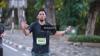 Runner Photo 1486464