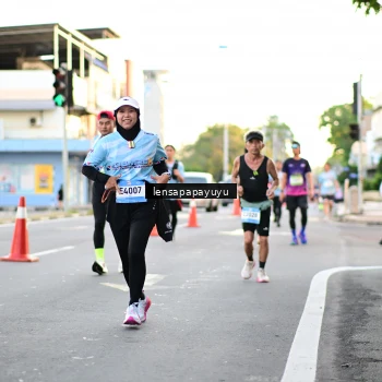 Runner Photo 1486955