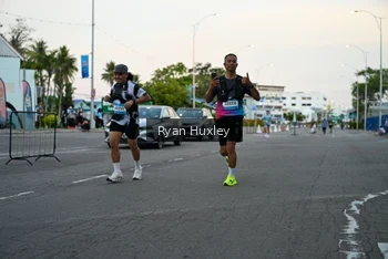 Runner Photo 1487298