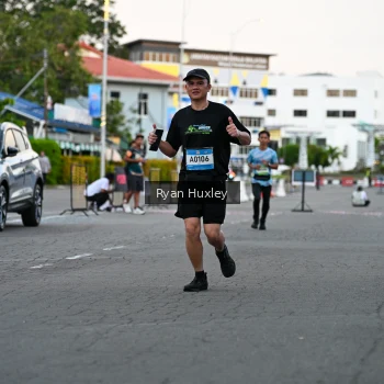 Runner Photo 1487366