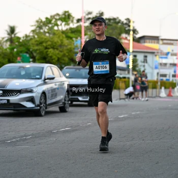 Runner Photo 1487396