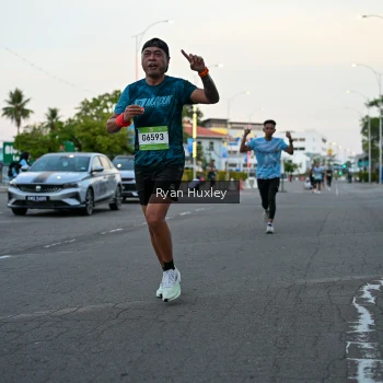 Runner Photo 1487504