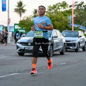 Runner Photo 1487750