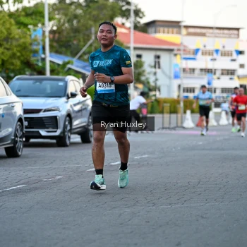 Runner Photo 1487840