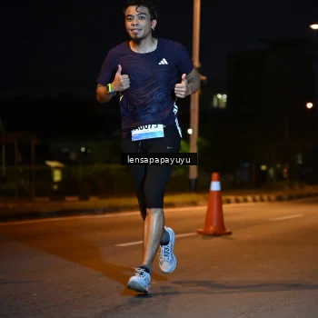 Runner Photo 1488551