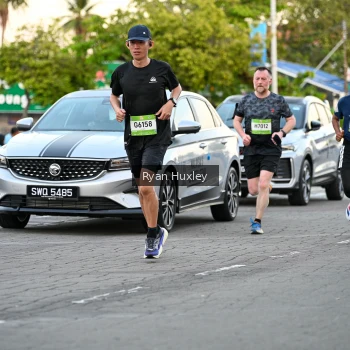 Runner Photo 1489136