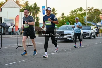 Runner Photo 1489161