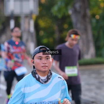 Runner Photo 1489402