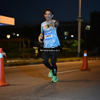 Runner Photo 1489735