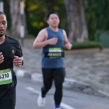 Runner Photo 1491896