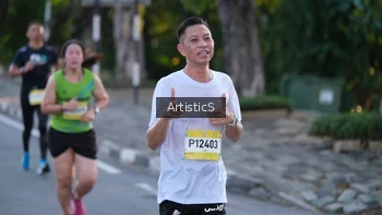 Runner Photo 1492197
