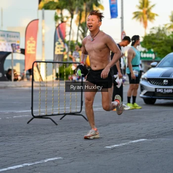 Runner Photo 1492210