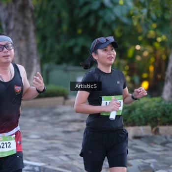 Runner Photo 1492935