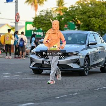 Runner Photo 1493003