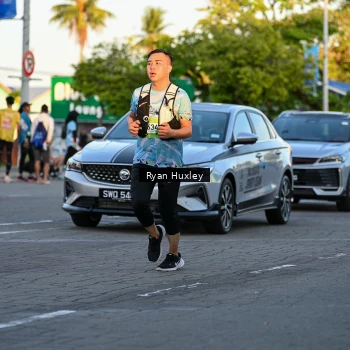 Runner Photo 1493009