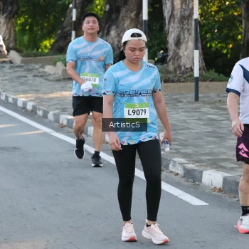 Runner Photo 1493079