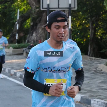 Runner Photo 1493095