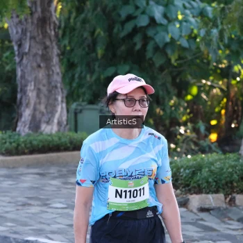Runner Photo 1493252