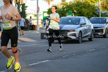 Runner Photo 1493275